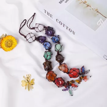 Natural Crystal Chakra Pendant: Daily Balance & Style