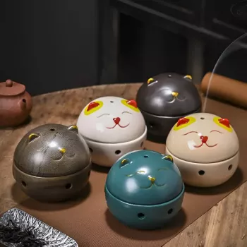 Wealth Cat Ceramic Censer: Sandalwood Incense Burner